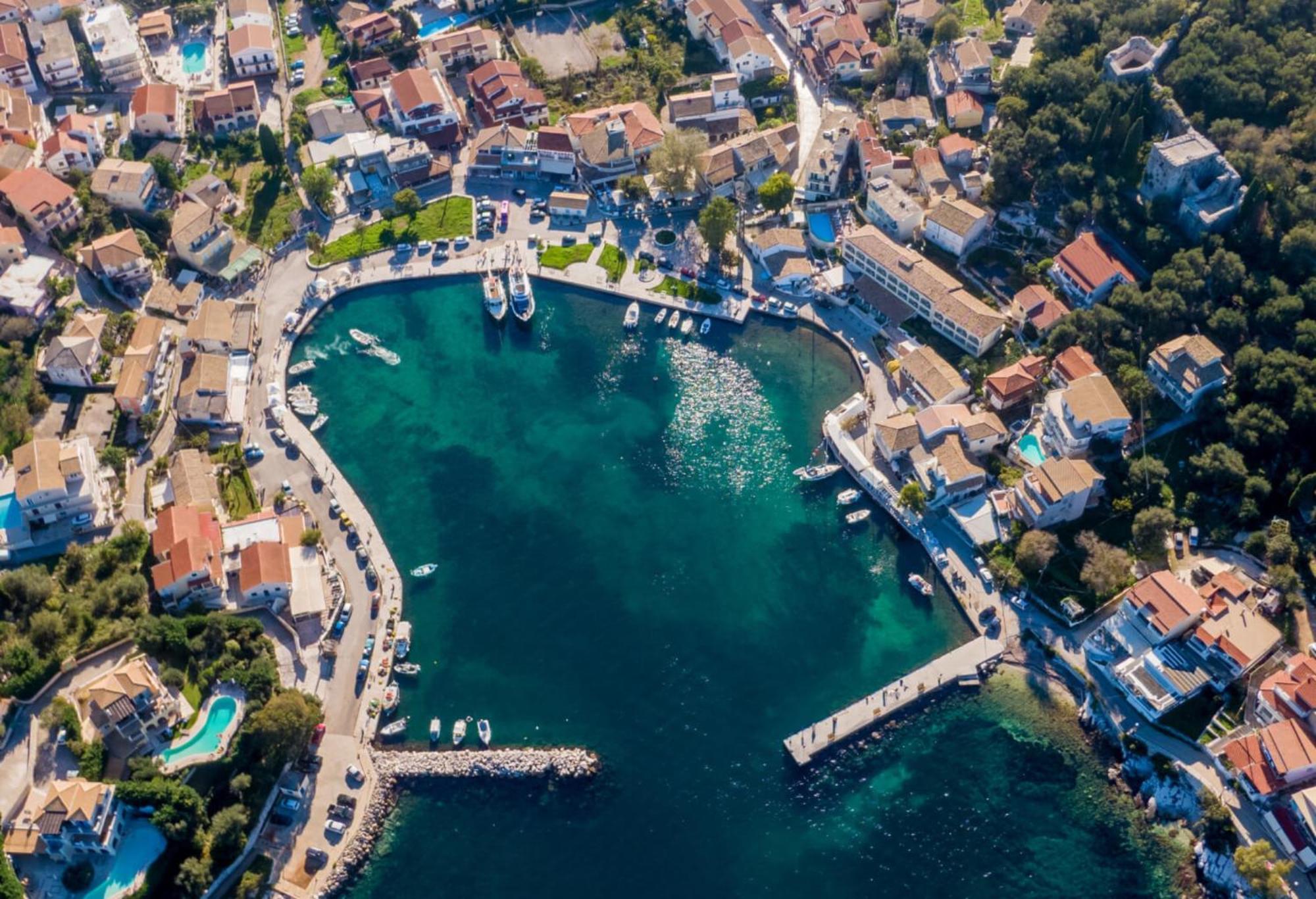 Kassiopi Piazza Suites Exterior foto